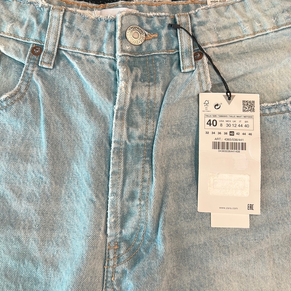 Women’s Zara NWT high rise ankle length jeans